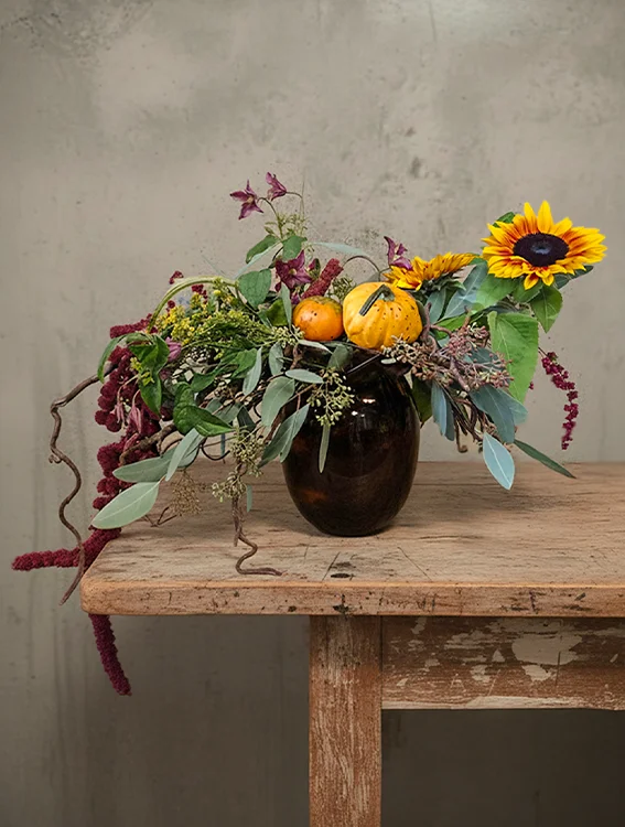composition bouquet citrouille bouquet orange et violet eucalyptus